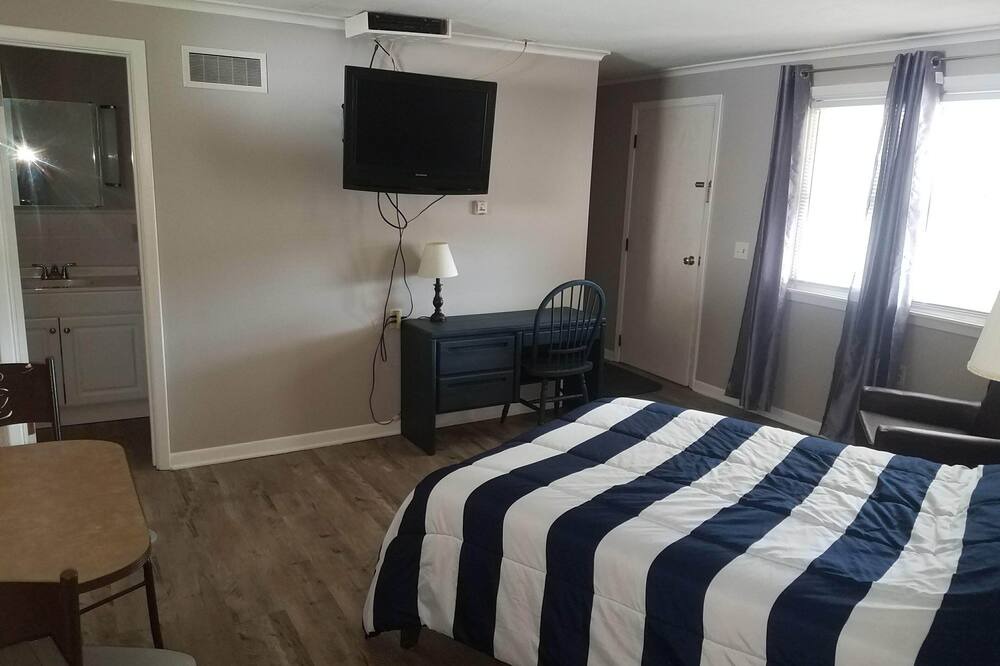 Photo of Bedroom in Ontario Center