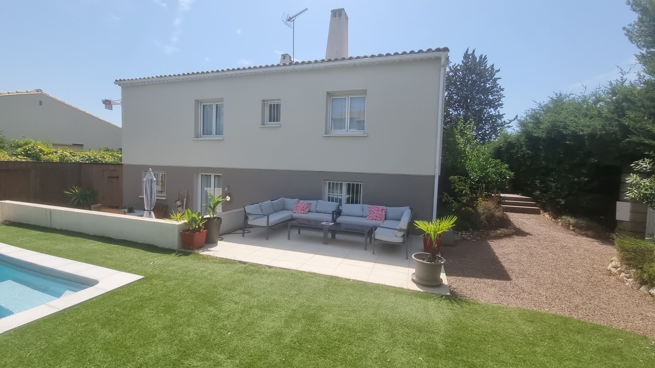 Photo of Outdoor in Le Cres
