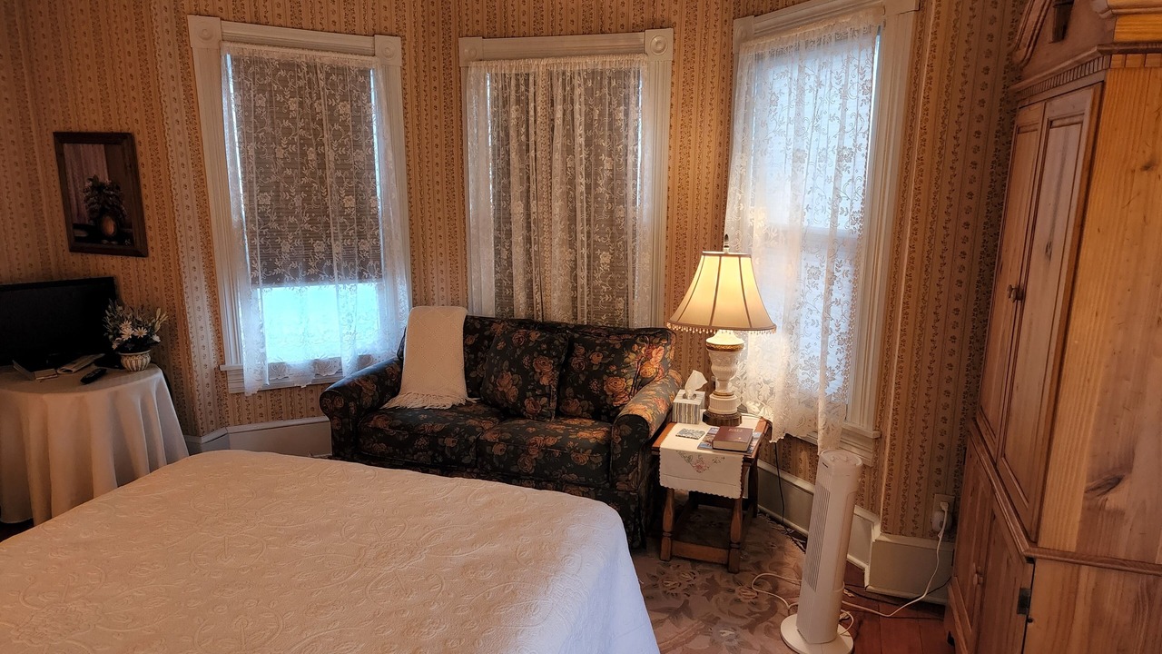Photo of Bedroom in Versailles