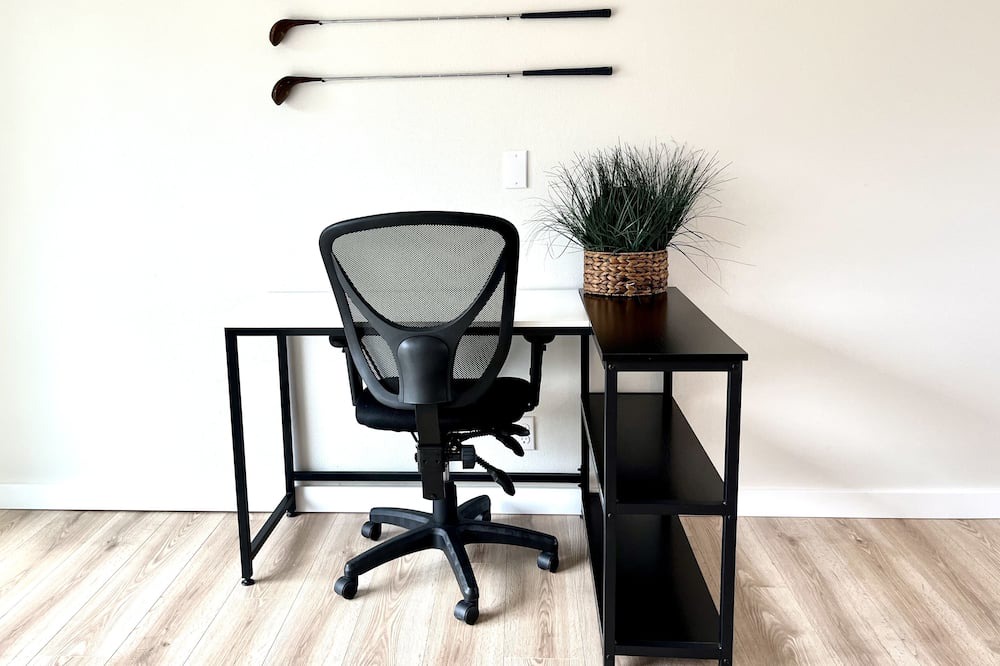 Photo of Others in Five Corners