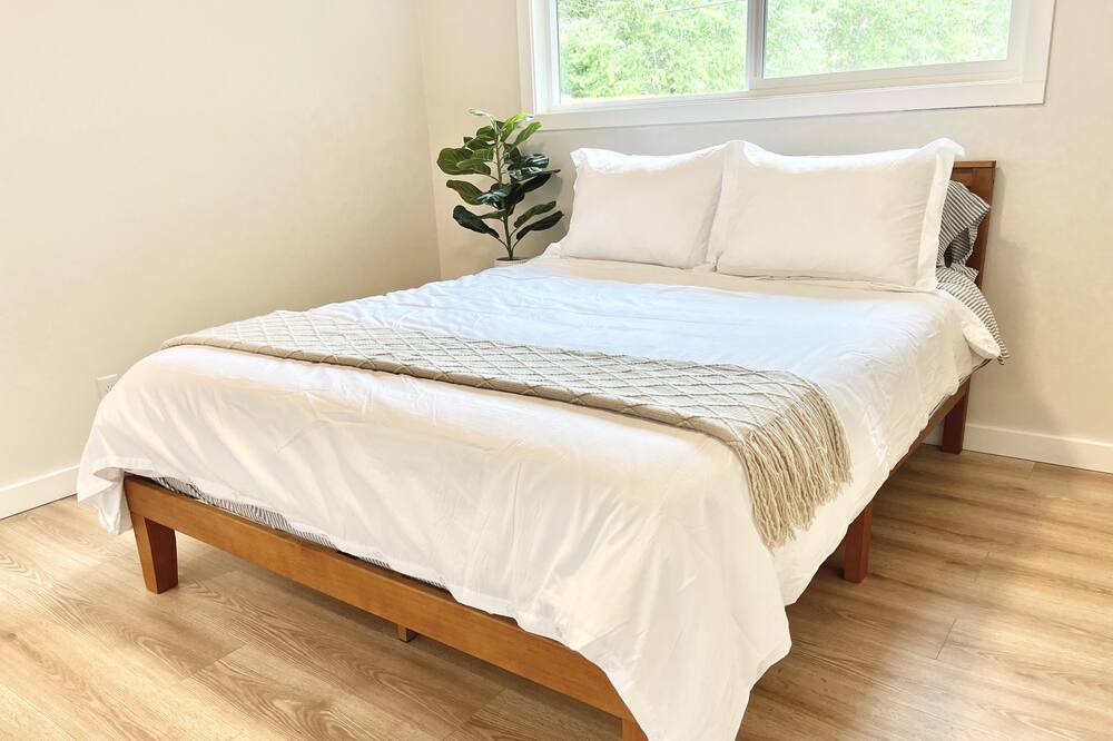 Photo of Others in Five Corners