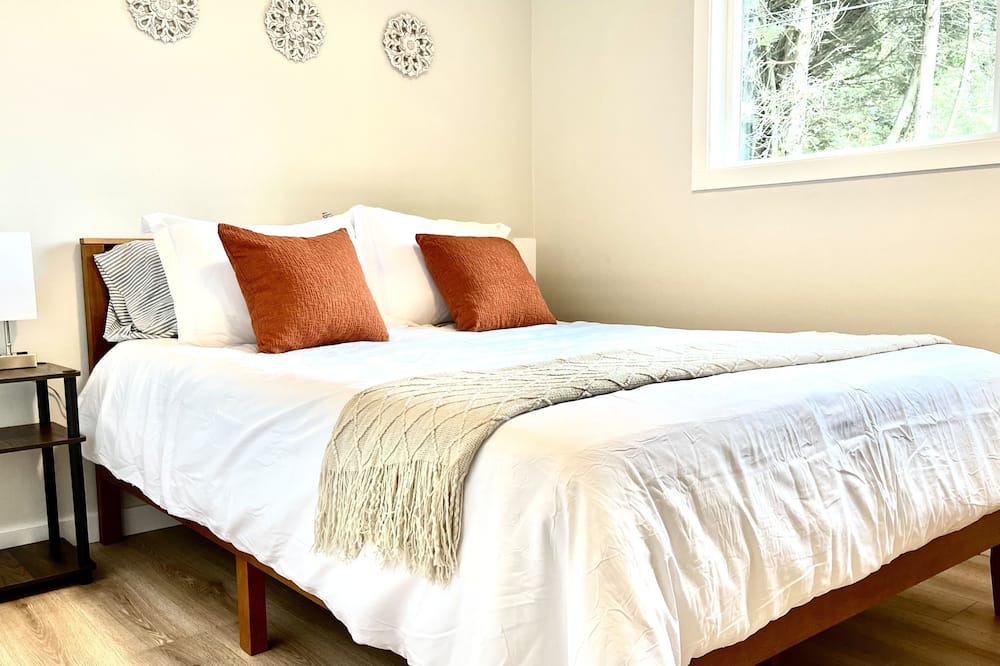 Photo of Others in Five Corners