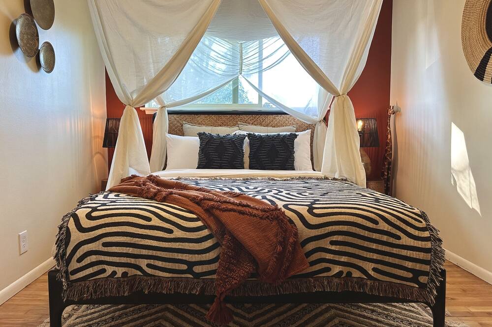 Photo of Bedroom in South Delridge