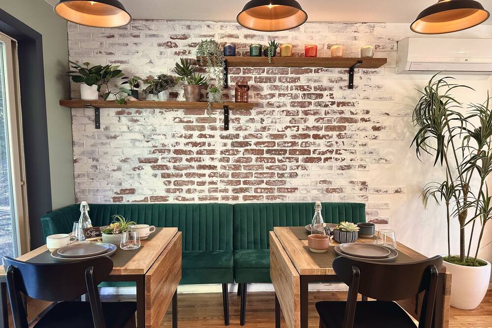 Photo of Others in South Delridge