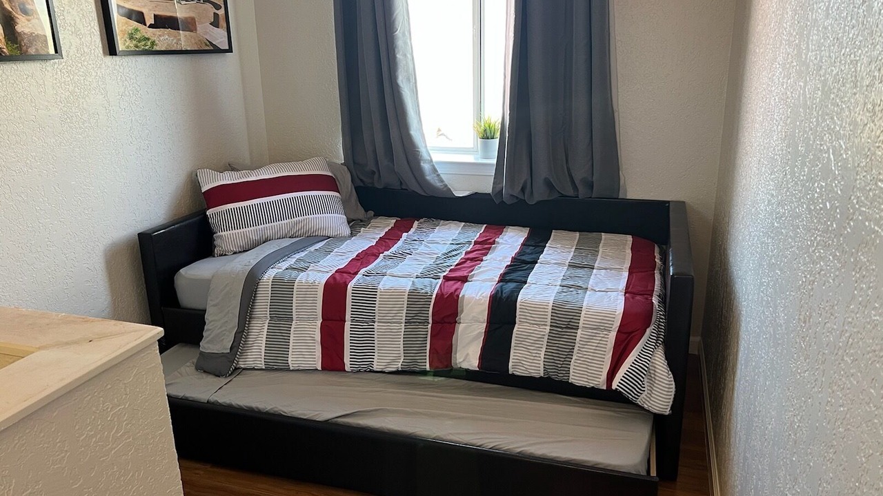 Photo of Bedroom in Pinion Ridge Estates