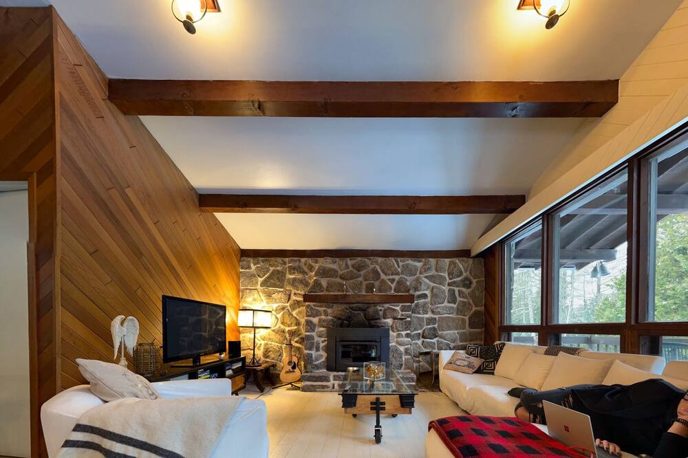Photo of Bedroom in Esterel