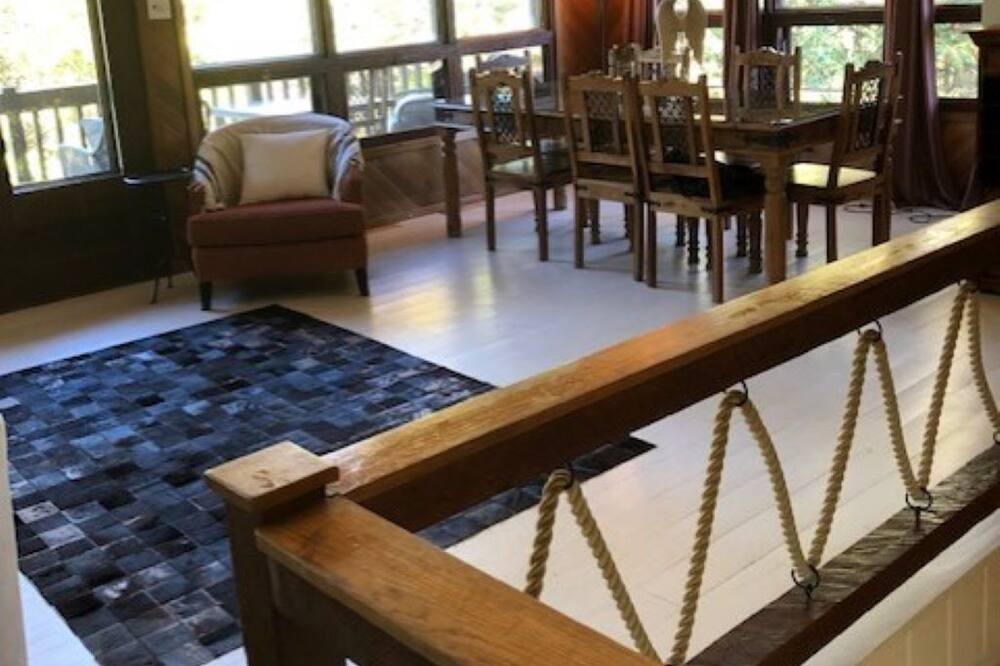 Photo of Livingroom in Esterel