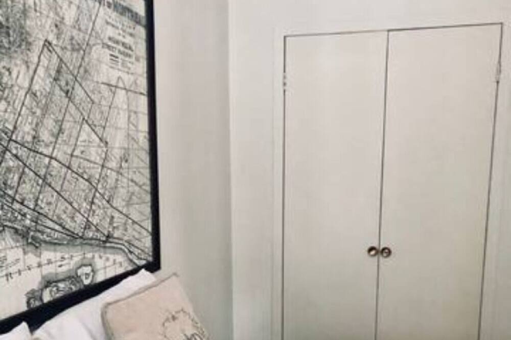 Photo of Bedroom in Esterel