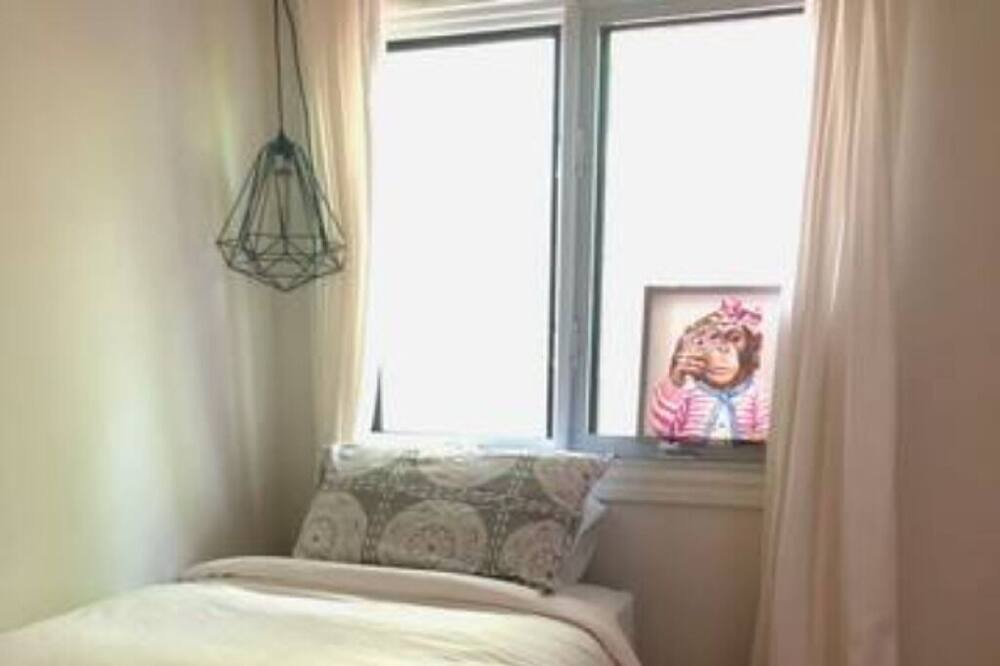 Photo of Bedroom in Esterel
