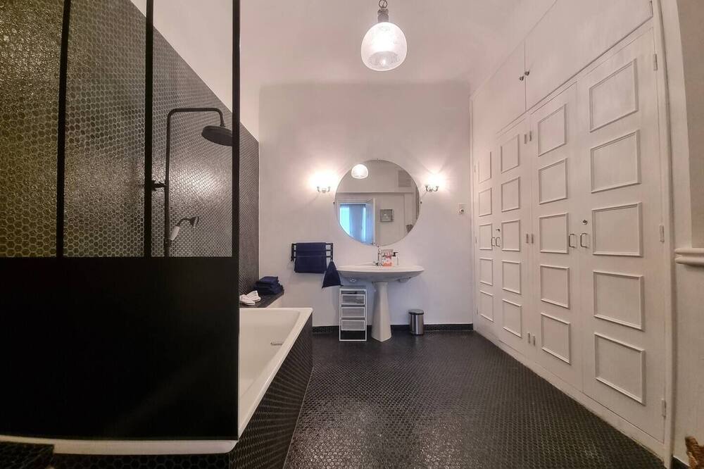 Photo of Bedroom in La Gare