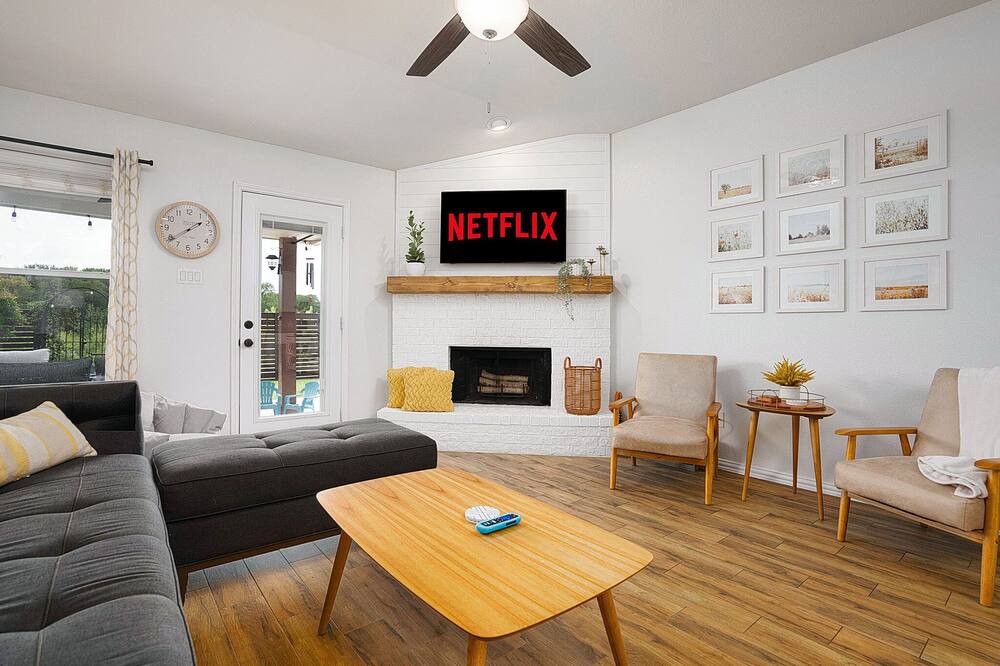 Photo of Others in Buda
