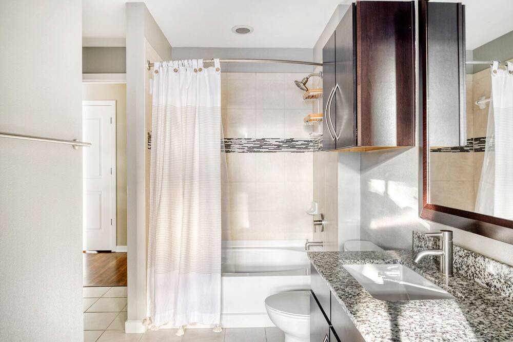 Photo of Bathroom in Barton Heights