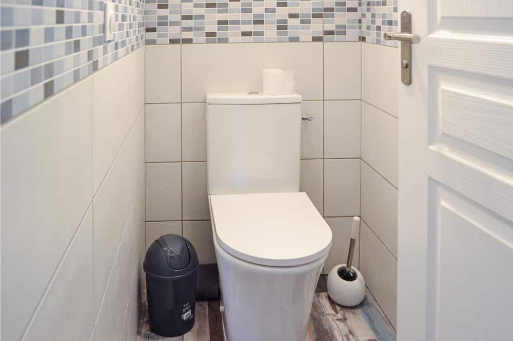 Photo of Bathroom in Mugron