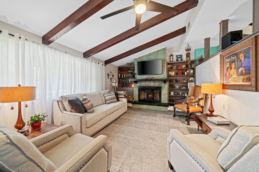 Photo of Livingroom in Bandera