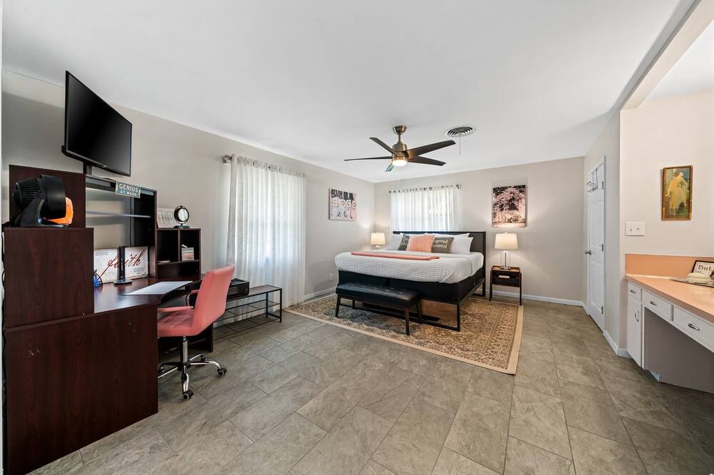Photo of Bedroom in Bandera