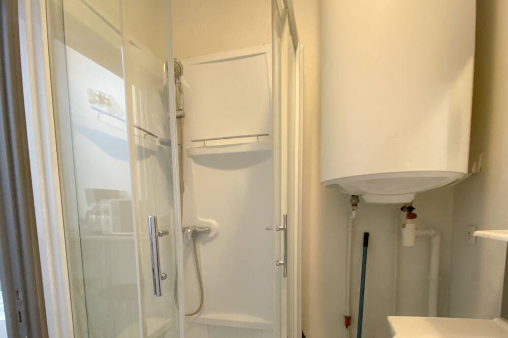 Photo of Bathroom in Centre Ville