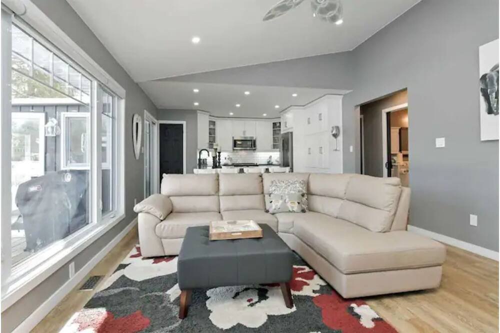 Photo of Livingroom in Washago