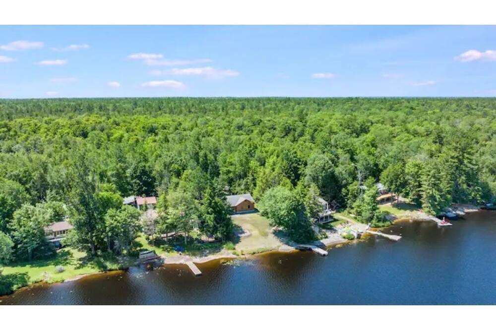 Photo of Others in Gravenhurst