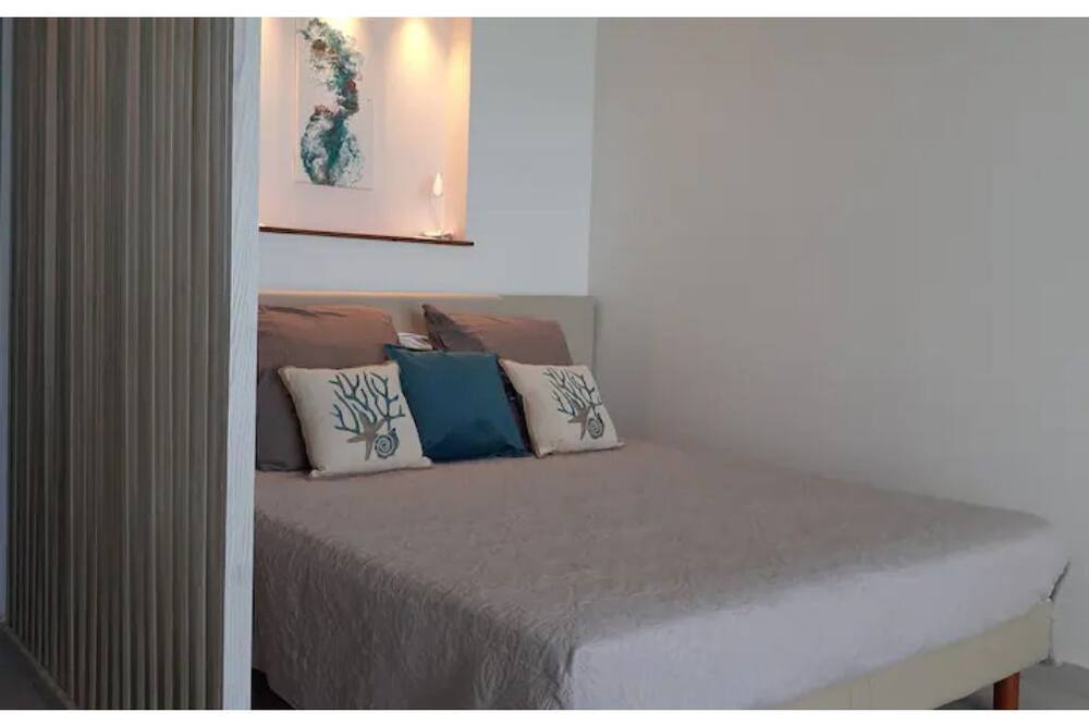 Photo of Bedroom in Marigot