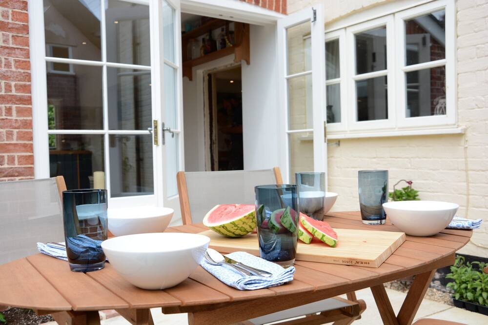 Photo of Patio Balcony in Kettlebaston
