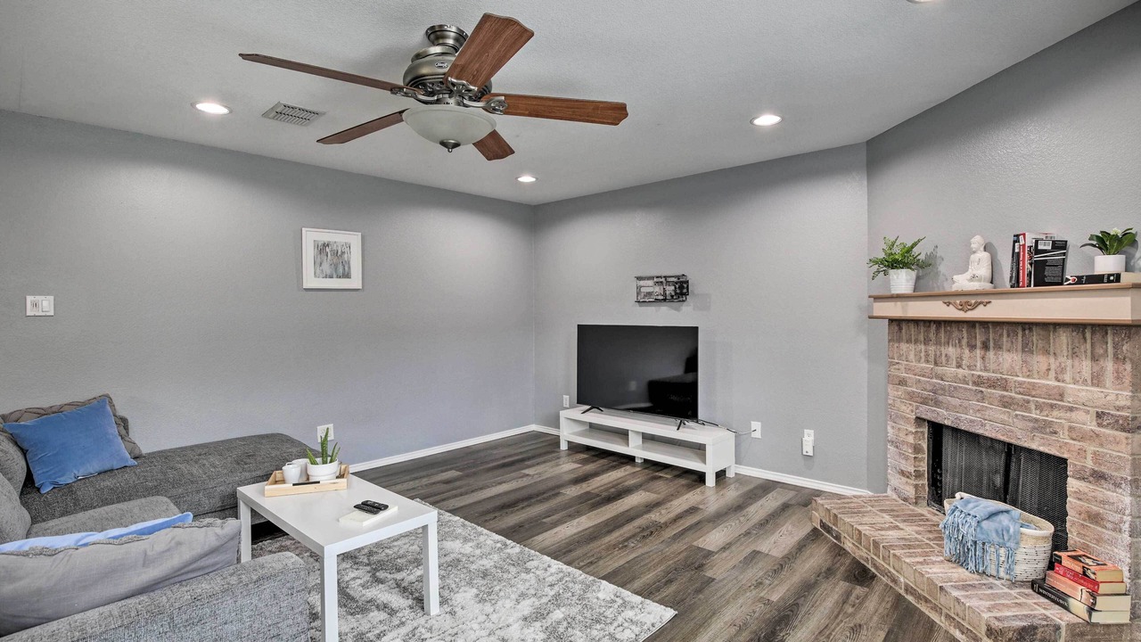 Photo of Livingroom in Elmo