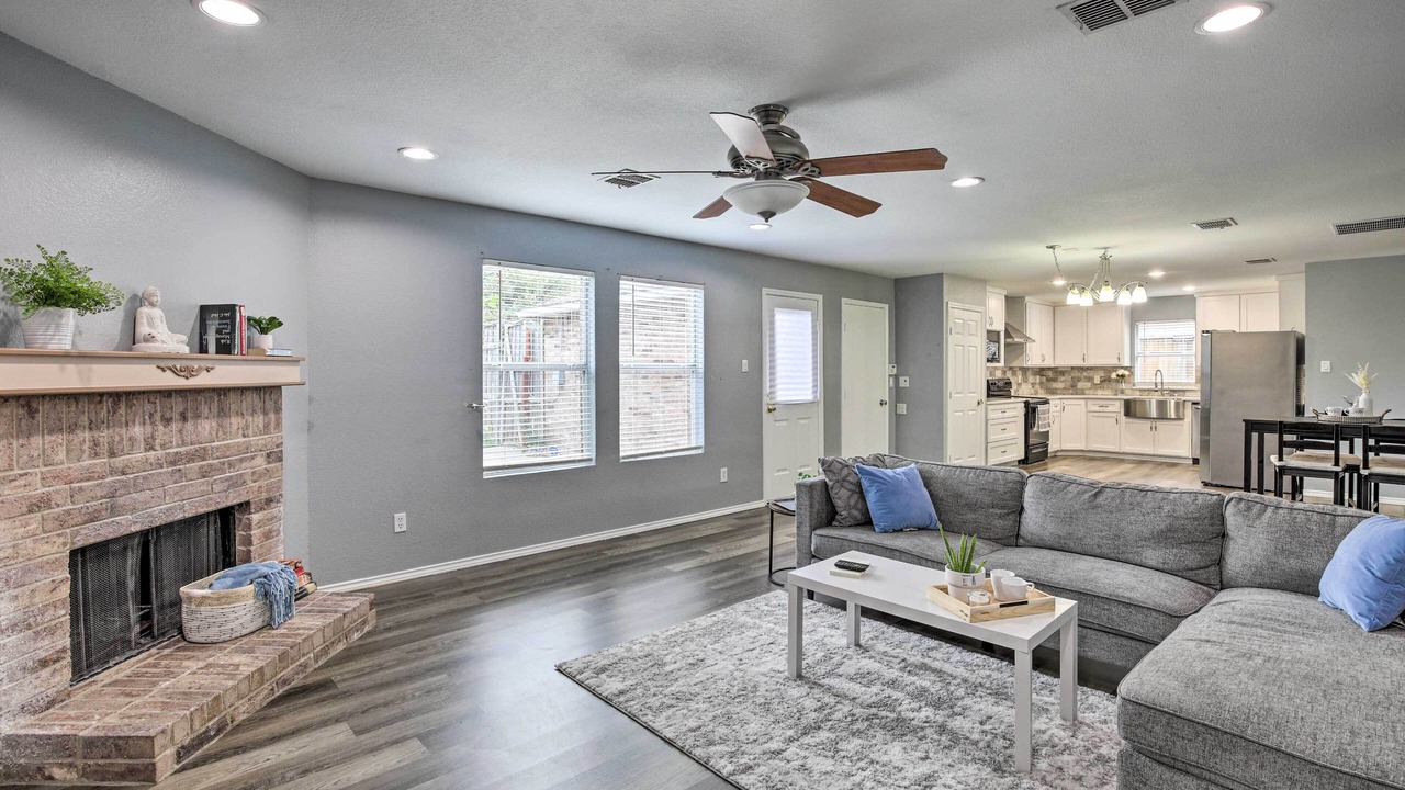 Photo of Livingroom in Elmo
