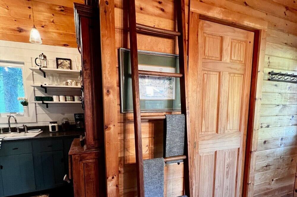 Photo of Bathroom in Sandy Creek