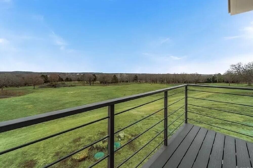 Photo of Patio Balcony in Ardmore
