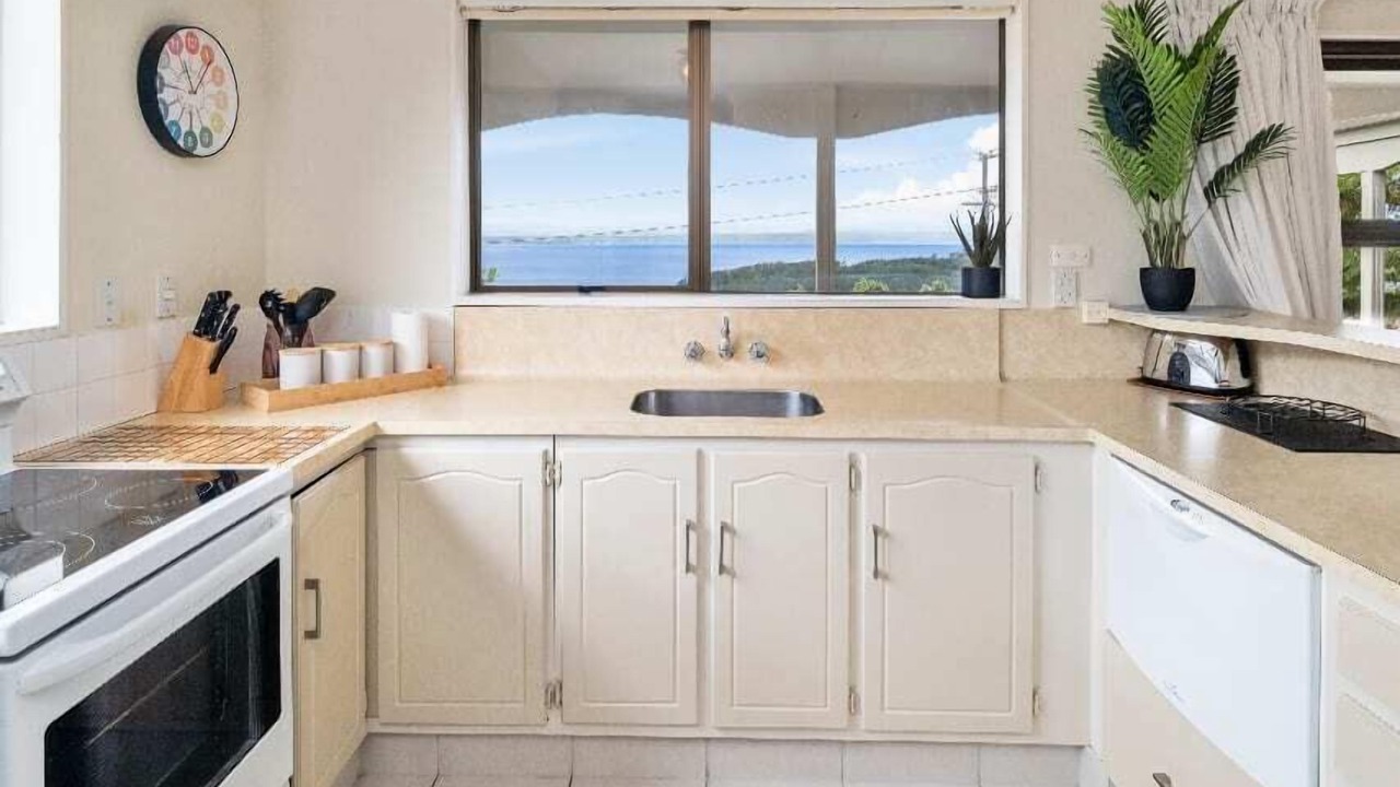 Photo of Kitchen in Acacia Bay