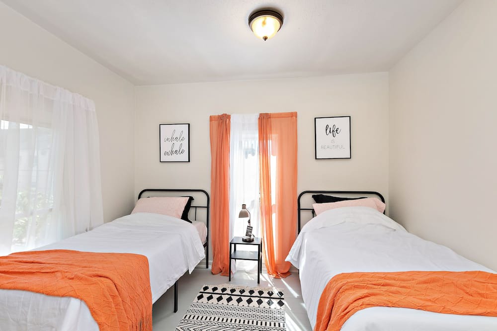 Photo of Bedroom in Excelsior Springs