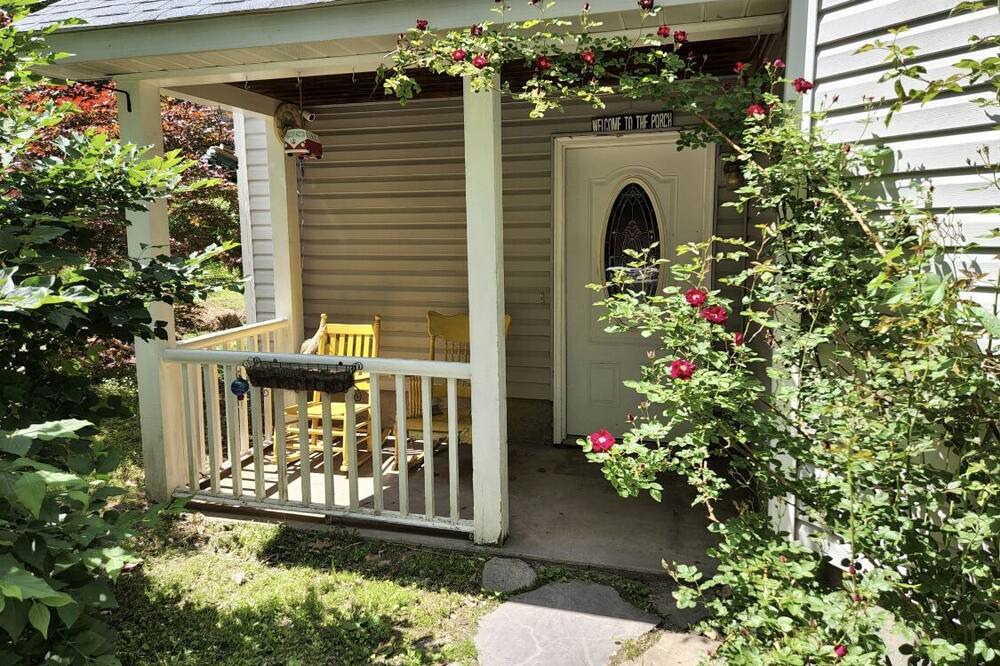 Photo of Patio Balcony in Canadensis