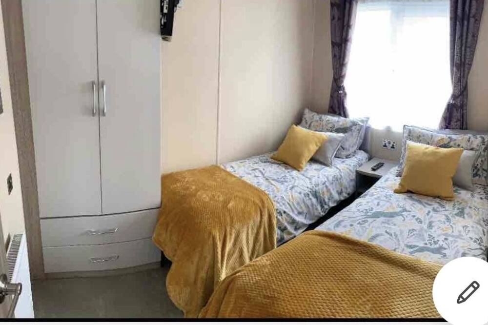 Photo of Others in Ringwood