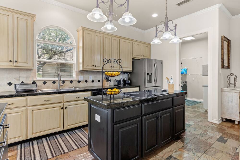 Photo of Kitchen in Far North Central