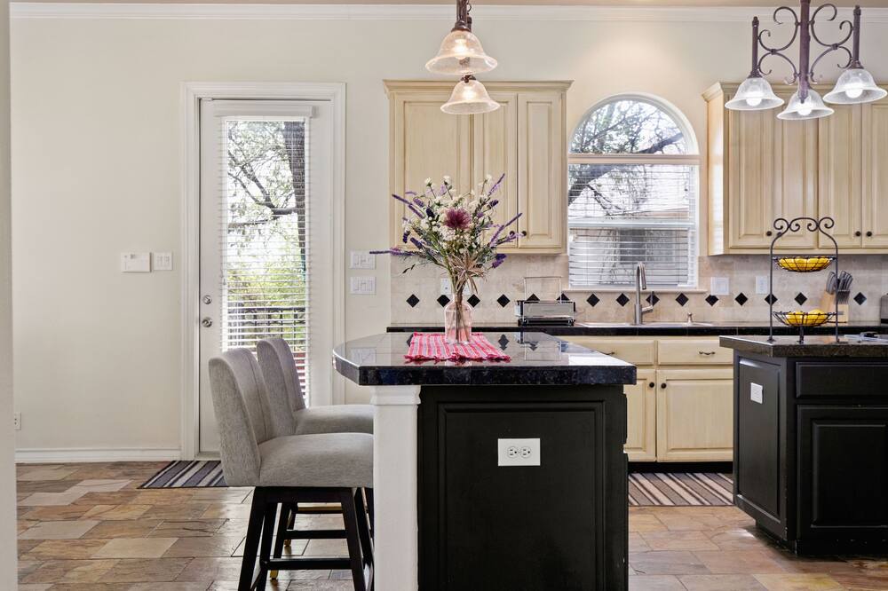 Photo of Kitchen in Far North Central
