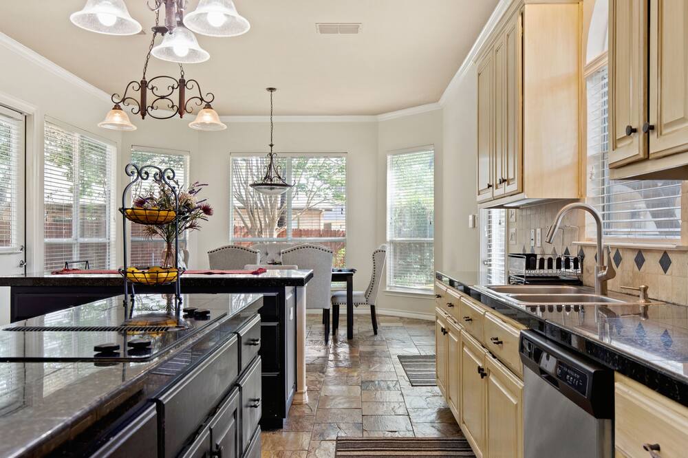 Photo of Kitchen in Far North Central