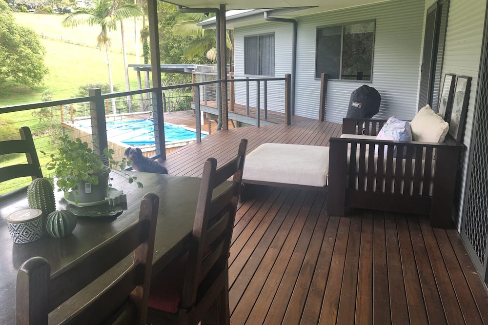 Photo of Bedroom in Black Mountain
