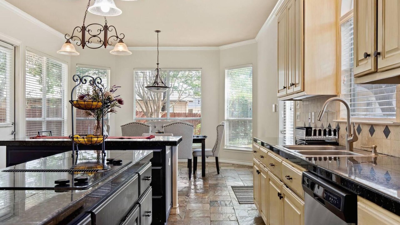 Photo of Kitchen in Far North Central