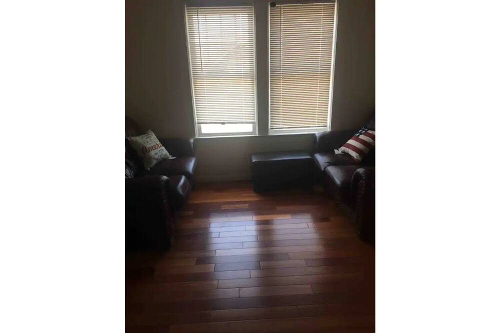 Photo of Bedroom in Niskayuna