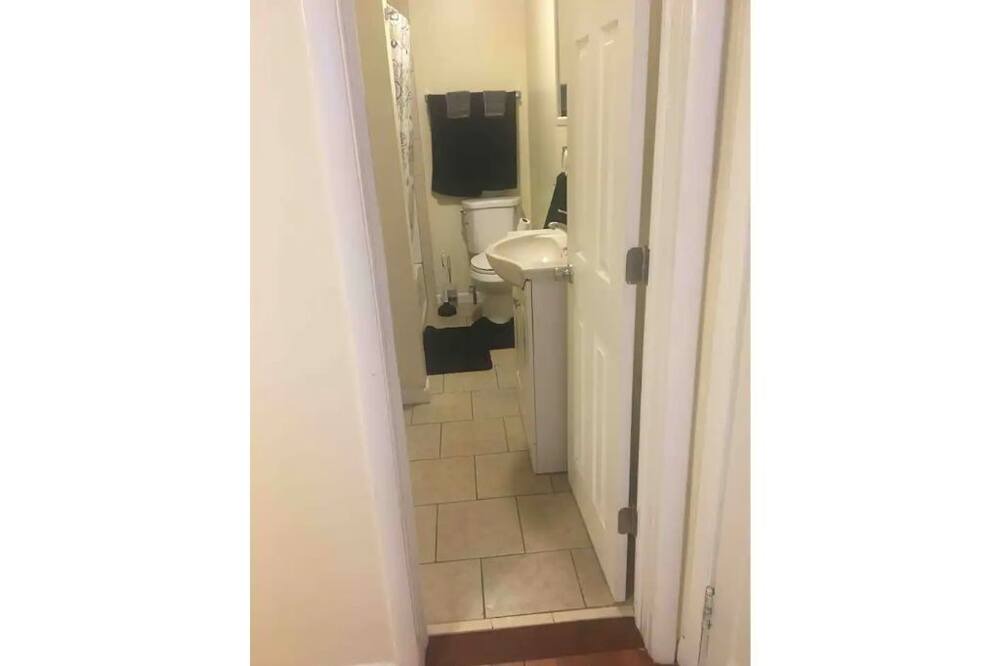 Photo of Bedroom in Niskayuna