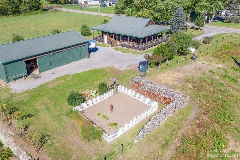Photo of Outdoor in Onondaga
