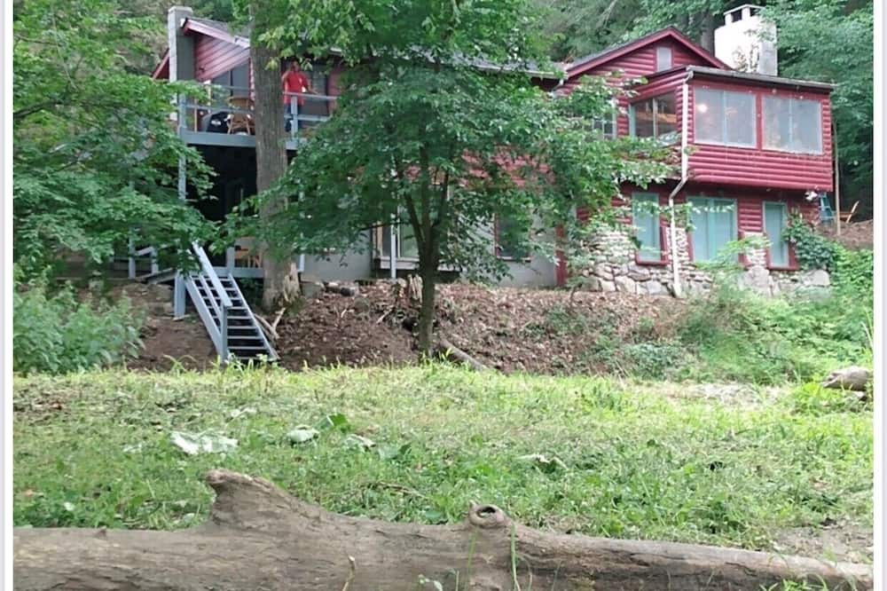 Photo of Outdoor in Red Hook