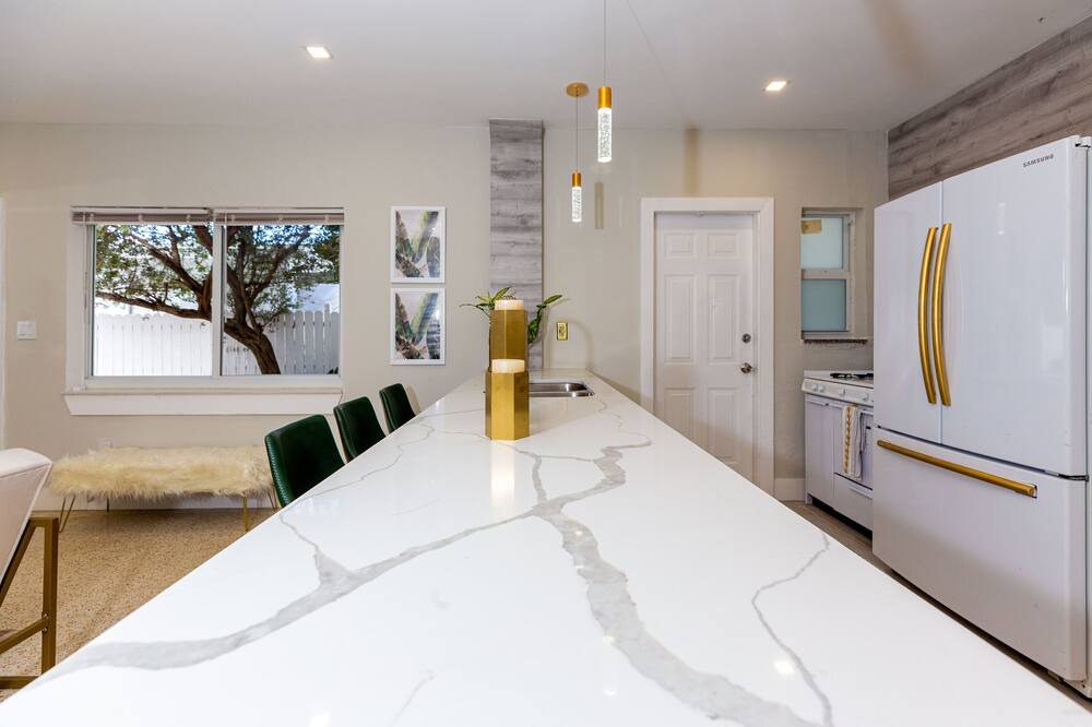 Photo of Kitchen in Surfside