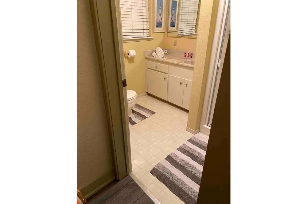 Photo of Bathroom in Colfax