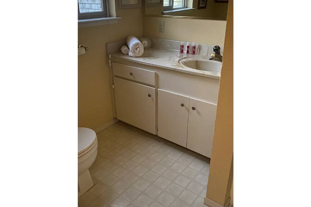 Photo of Bathroom in Colfax