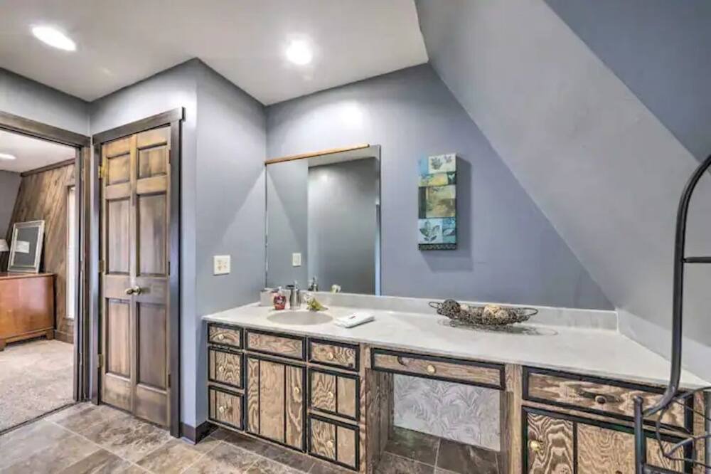 Photo of Bathroom in Farmington