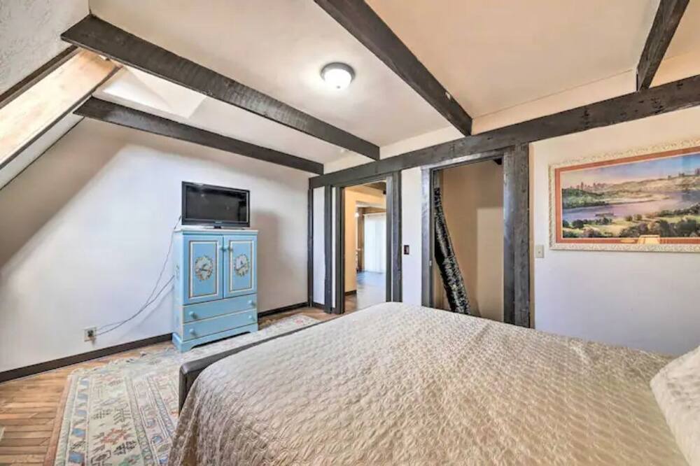 Photo of Bedroom in Farmington