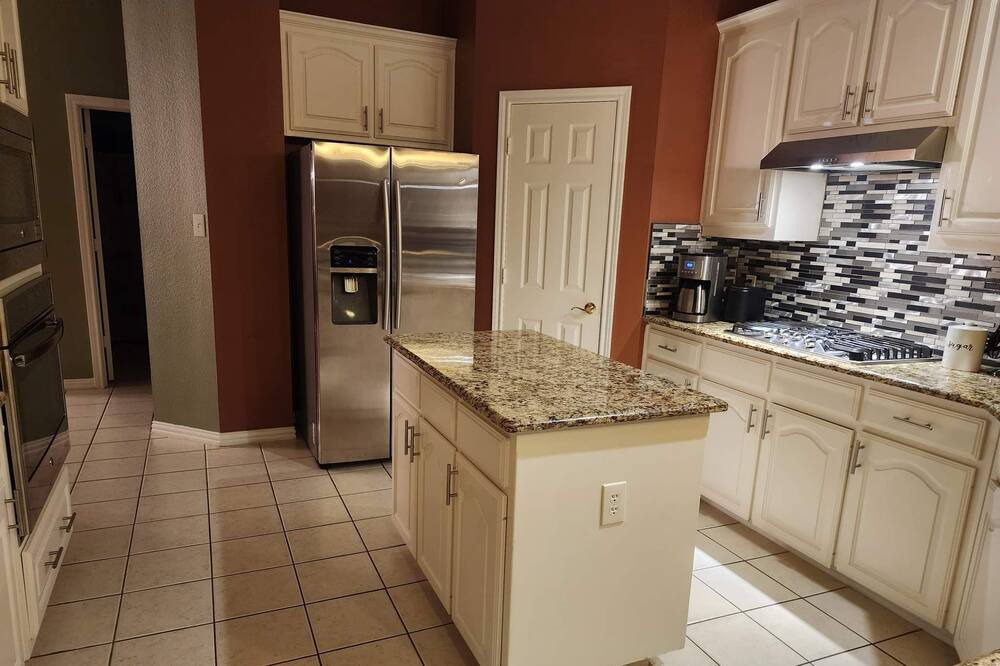 Photo of Kitchen in West Arlington
