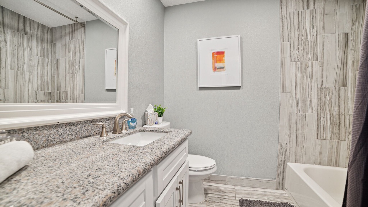 Photo of Bathroom in Scofield Farms