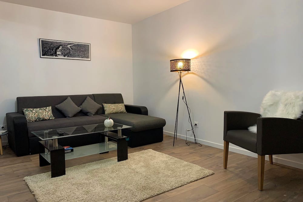 Photo of Livingroom in Presilly