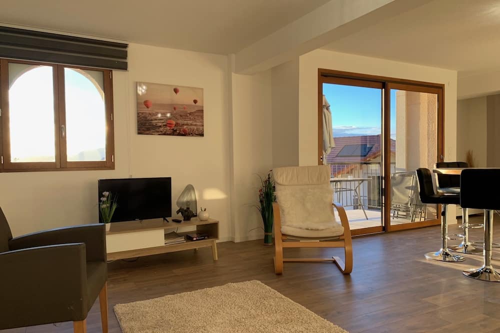 Photo of Livingroom in Presilly